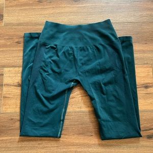 Alphalete amplify leggings